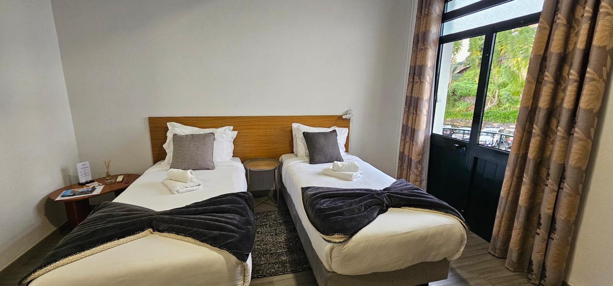 Mountain View Star Apartment Estreito Da Calheta ภายนอก รูปภาพ