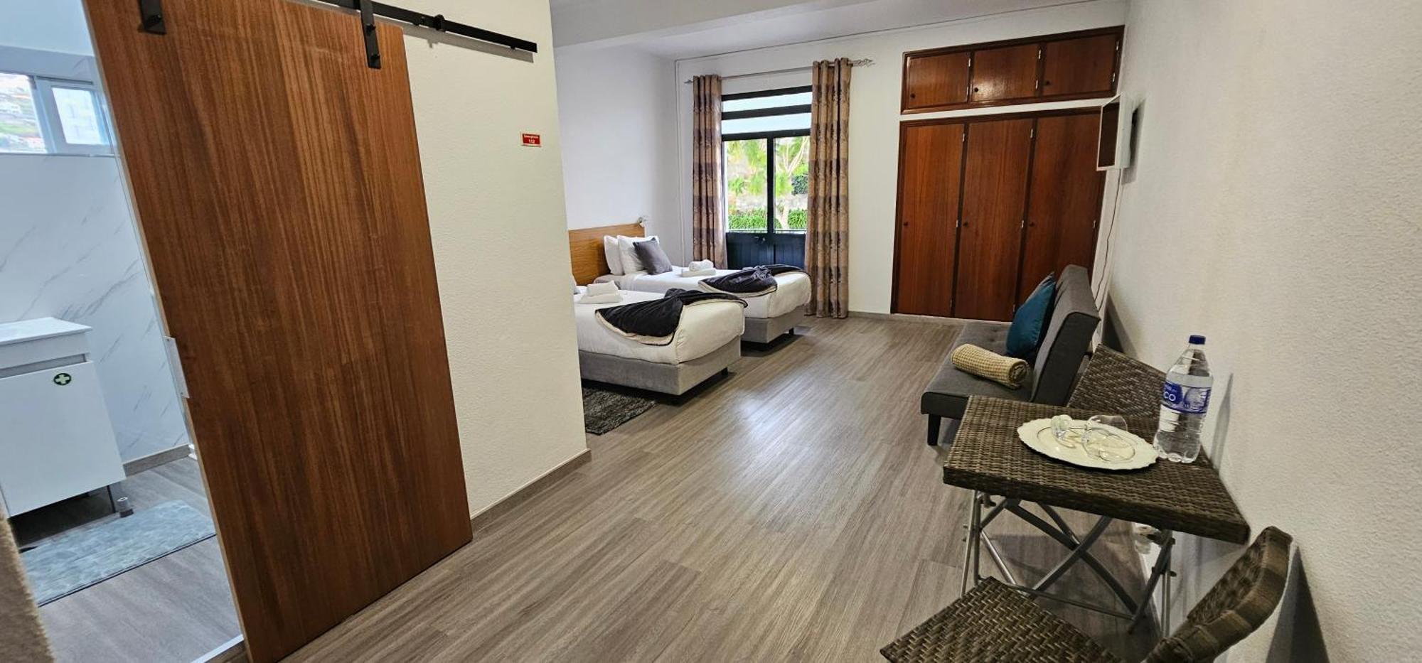 Mountain View Star Apartment Estreito Da Calheta ภายนอก รูปภาพ